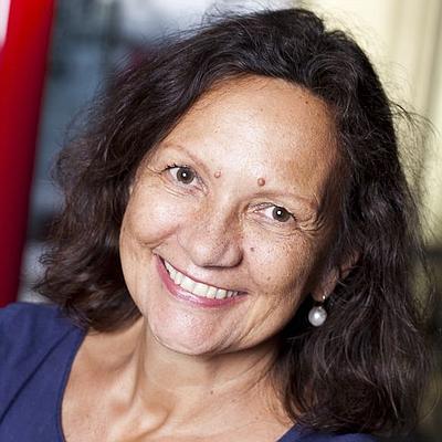 Nathalie VAN LAETHEM